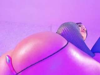 sofiisweet — Camsoda recorded stream image, 23.04.2025 14:20