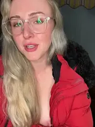 SherryOutdoor1 — Stripchat recorded stream image, 23.04.2025 19:40