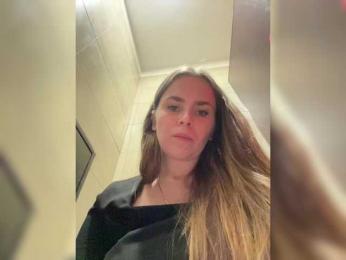 LolaSexxx — Bongacams recorded stream screenshot (06 Feb 2025)