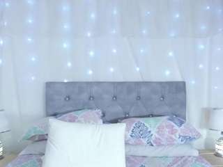 nicolepowell — Camsoda recorded stream image, 23.04.2025 23:50