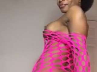 tastethepeach — Camsoda recorded stream screenshot (24 Apr 2025)