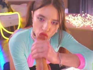 deeptalkss — Camsoda recorded stream image, 24.04.2025 08:00