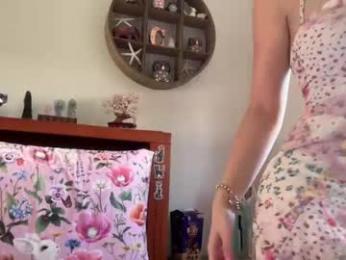 kittengirlxo — Chaturbate recorded stream image, 25.04.2025 02:50