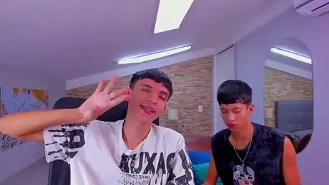 Juan_Nd_Steven — Stripchat recorded stream image, 25.04.2025 04:40