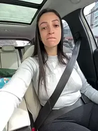 BelleLouiseVp — Stripchat recorded stream screenshot (25 Apr 2025)