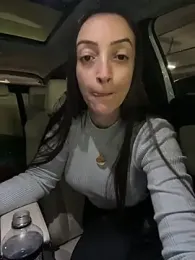 BelleLouiseVp — Stripchat recorded stream screenshot (25 Apr 2025)