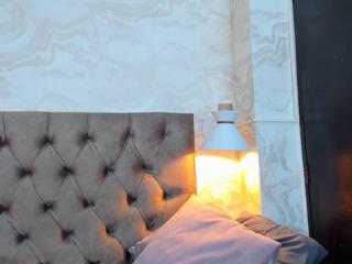 Sara Laurent — Flirt4free recorded stream image, 25.04.2025 12:30