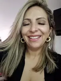 _Abril-Office1 — Stripchat recorded stream image, 06.02.2025 19:40