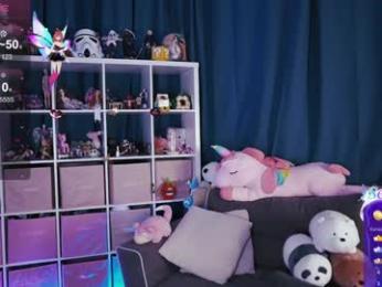 madnessalise — Chaturbate recorded stream screenshot (26 Apr 2025)