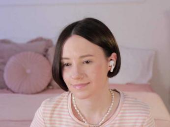 MissEssie — Bongacams recorded stream screenshot (26 Apr 2025)