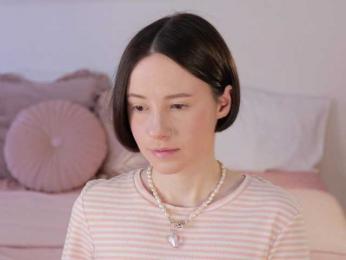 MissEssie — Bongacams recorded stream screenshot (26 Apr 2025)