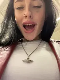 Melissa_crazy — Stripchat recorded stream image, 27.04.2025 15:10