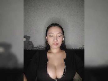 Goldlove10 — Bongacams recorded stream screenshot (28 Apr 2025)