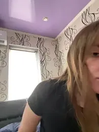 Night_dreams — Stripchat recorded stream image, 28.04.2025 08:10