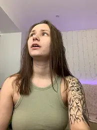 HotCaramellsTV — Stripchat recorded stream image, 28.04.2025 08:40