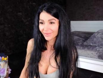 -BABAYAGA- — Bongacams recorded stream image, 28.04.2025 19:50