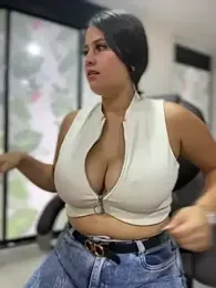 Natalia_Cleark09 — Stripchat recorded stream image, 29.04.2025 18:10