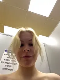 Cum_girlss — Stripchat recorded stream image, 30.04.2025 04:10