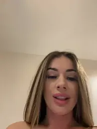 IsabellaEtthan — Stripchat recorded stream image, 30.04.2025 17:20