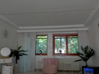 tiffanyhouston_ — Chaturbate recorded stream image, 01.05.2025 06:00