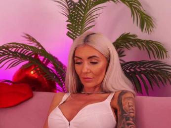 TheFallingAngel — Bongacams recorded stream image, 01.05.2025 04:50
