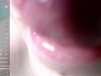 rosestar — Bongacams recorded stream image, 01.05.2025 17:50