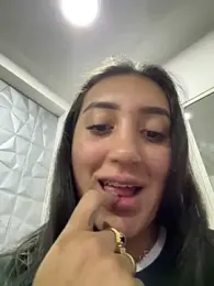 Hannahoff — Stripchat recorded stream image, 01.05.2025 22:20