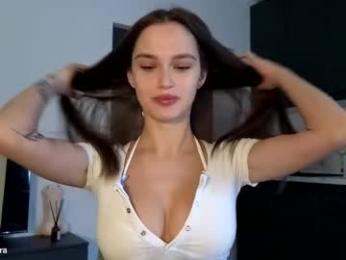 tootightwithbra — Chaturbate recorded stream image, 02.05.2025 06:00