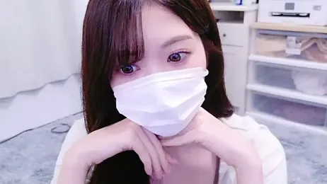 oxo_yuna_oxo — Stripchat recorded stream image, 02.05.2025 10:10