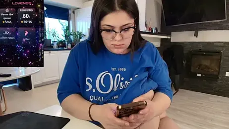 Layla- — Stripchat recorded stream image, 07.02.2025 10:10