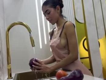 shena_nomy — Chaturbate recorded stream image, 07.02.2025 10:00