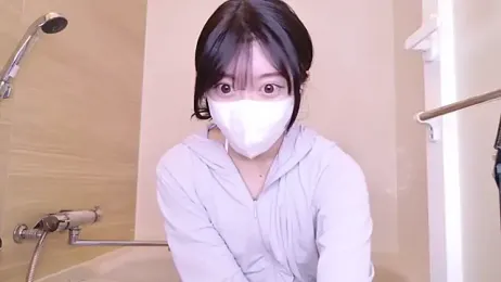 Yurie_ — Stripchat recorded stream screenshot (04 May 2025)