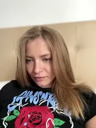 AnastasiaAniess — Stripchat recorded stream image, 04.05.2025 14:20