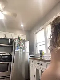 LoveShae_ — Stripchat recorded stream image, 04.05.2025 18:00