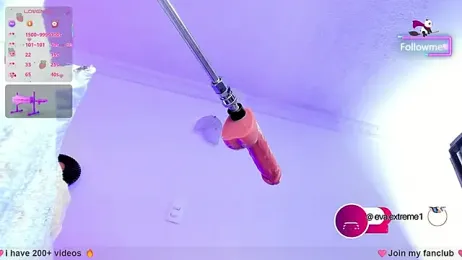 eva_cuper — Stripchat recorded stream image, 04.05.2025 12:00