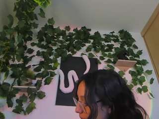 nataliepeterson — Camsoda recorded stream image, 04.05.2025 16:30