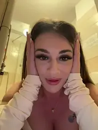 IsabellaEtthan — Stripchat recorded stream image, 04.05.2025 17:10