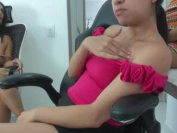 emillybrowm — Chaturbate recorded stream screenshot (07 Feb 2025)