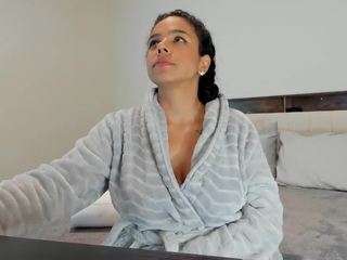 victoria-chicas — Camsoda recorded stream image, 05.05.2025 14:30