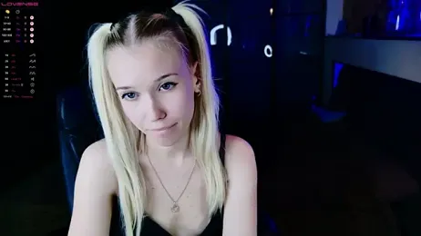 ShhhO_O — Stripchat recorded stream image, 06.05.2025 07:40