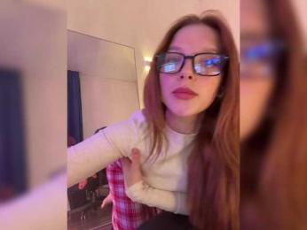 _Q_ — Bongacams recorded stream image, 07.05.2025 00:00