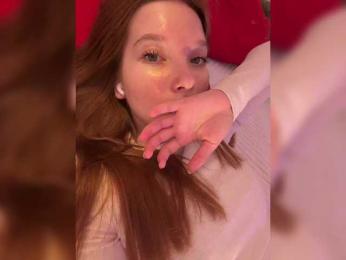 _Q_ — Bongacams recorded stream image, 07.05.2025 00:00