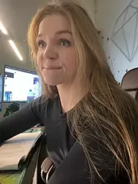 Porn_cornn — Stripchat recorded stream image, 07.05.2025 09:20
