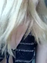 NicoleCut — Stripchat recorded stream image, 08.05.2025 12:10
