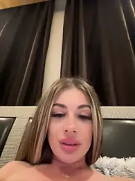 IsabellaEtthan — Stripchat recorded stream image, 08.05.2025 17:10