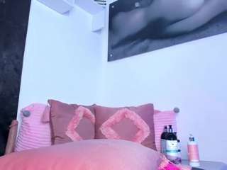 vaiolett-coleman — Camsoda recorded stream image, 09.05.2025 03:40