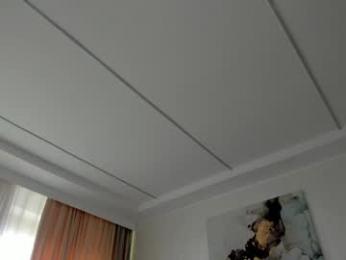 tiffanyhouston_ — Chaturbate recorded stream image, 09.05.2025 06:40