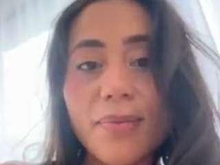 imrebecca — Camsoda recorded stream image, 09.05.2025 15:50