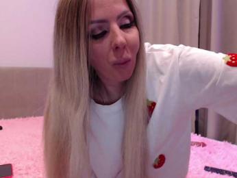 blondalina — Bongacams recorded stream image, 09.05.2025 21:40