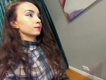 ehotlovea — Chaturbate recorded stream image, 09.05.2025 22:30